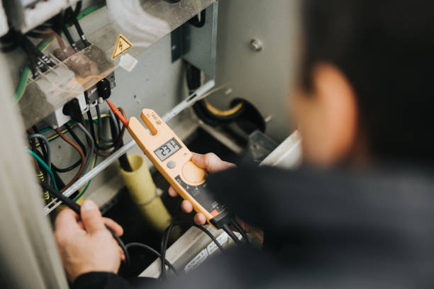 Best Circuit Breaker Repair  in Noroton Heights, CT